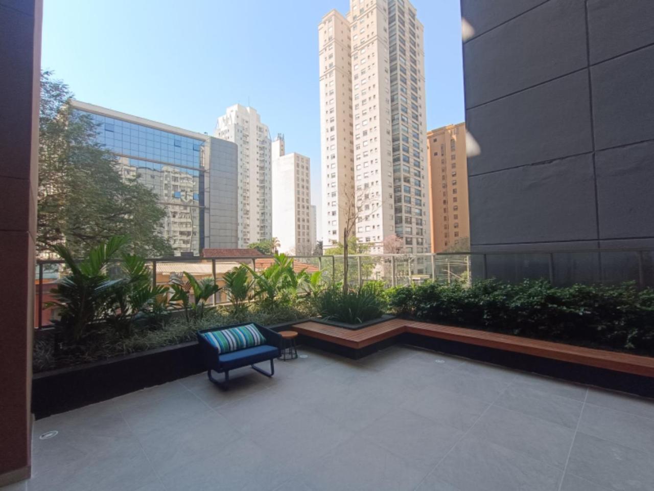Apartamento Pertinho Da Paulista, Cama King E Sacada Gostosa!